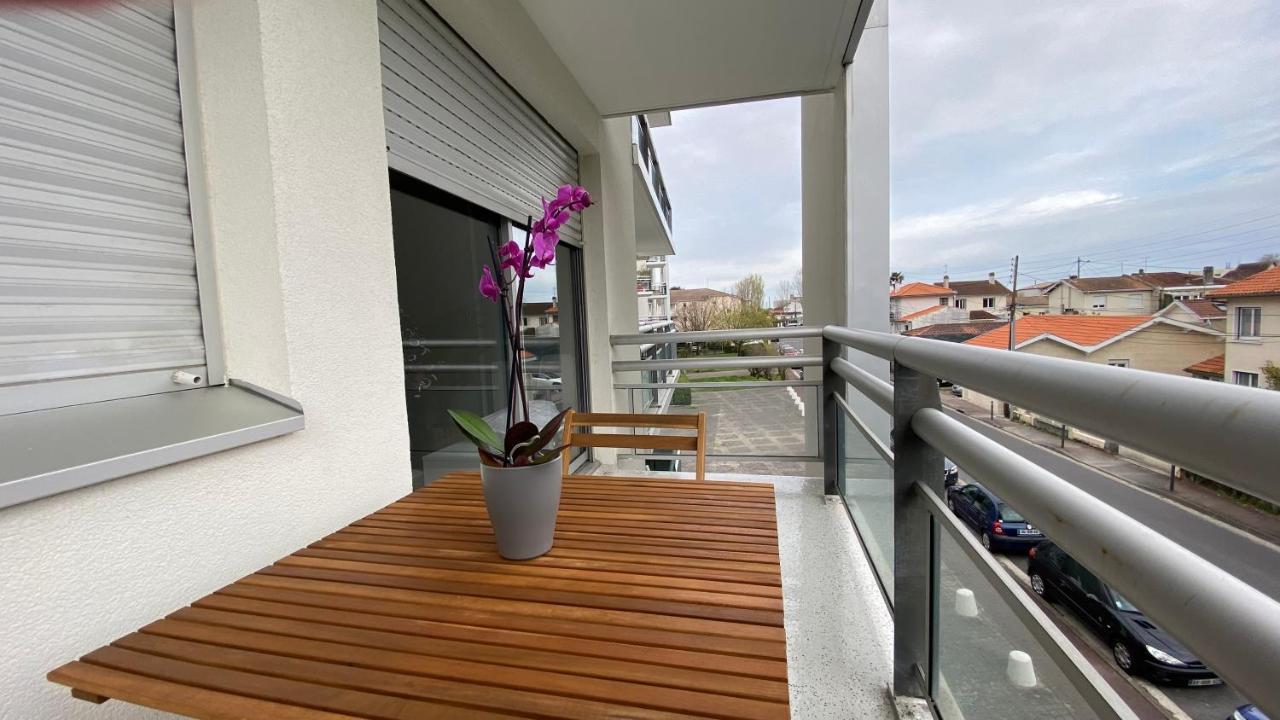 Le Cylia Apartment Merignac  Bagian luar foto